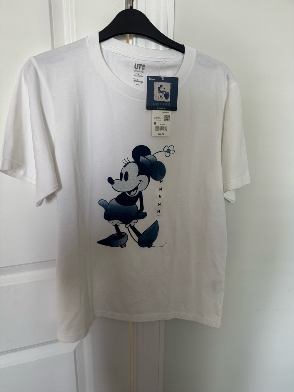 Disney White Short-Sleeve Tee with Navy Minnie Mouse Graphic